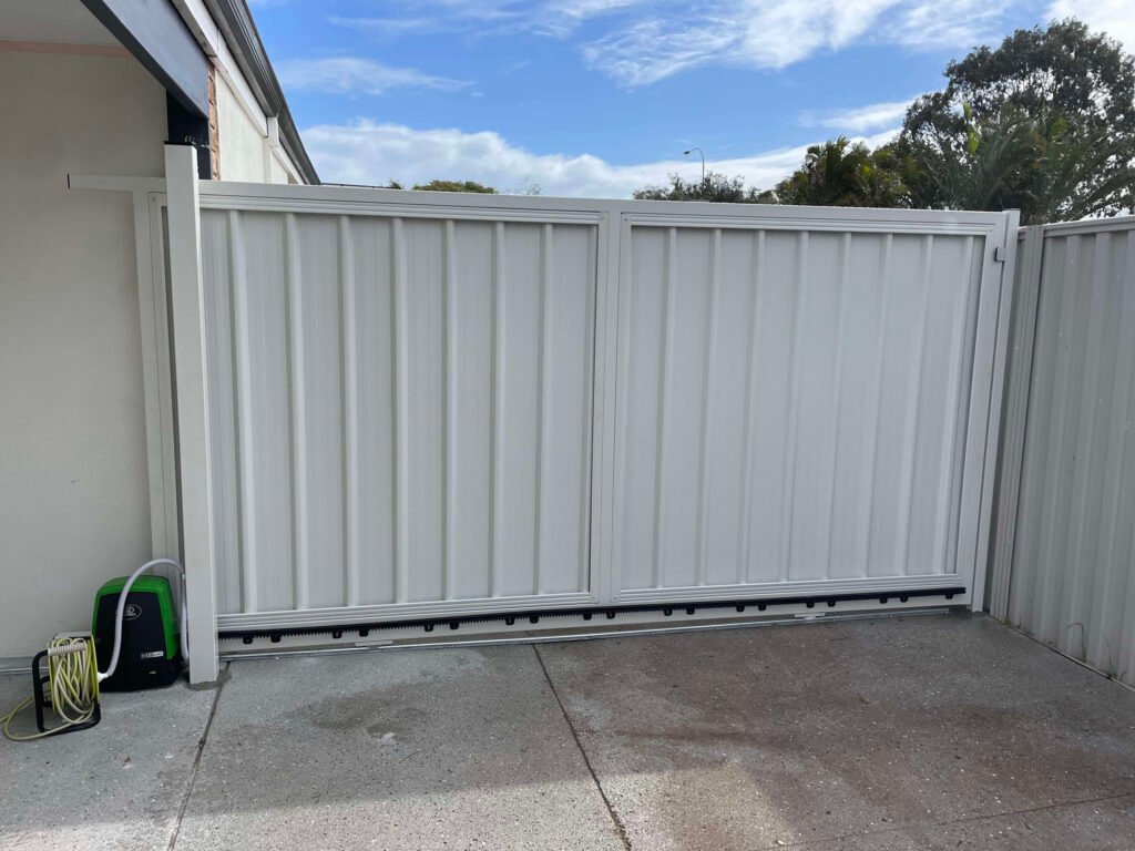 sliding gates perth​